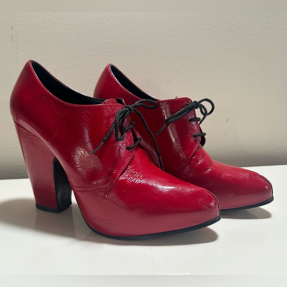 Rachel Comey Red Patent Leather Oxford Heel size 7 1/2